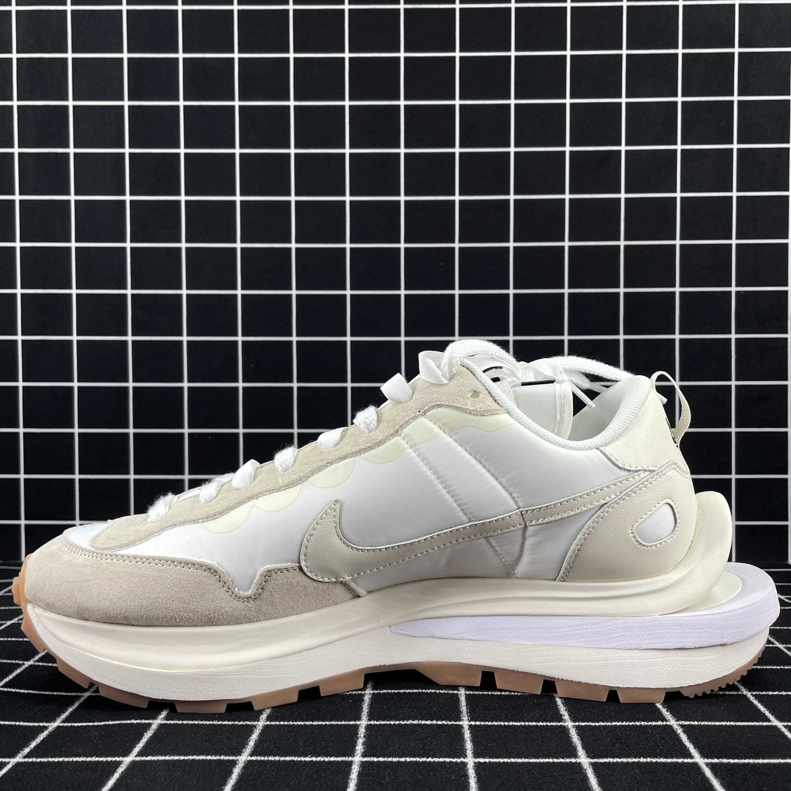 Nike VaporWaffle Sacai Sail Gum Replica