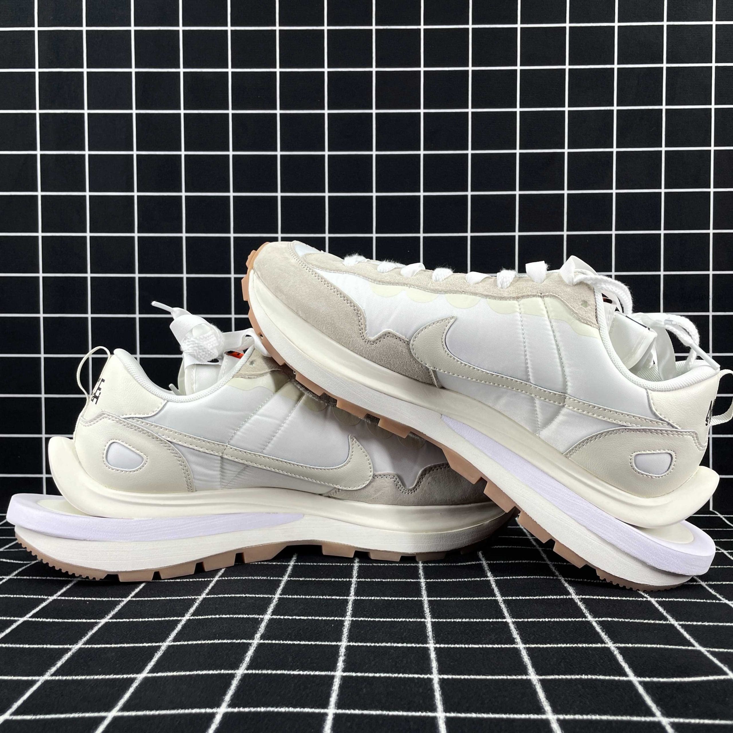 Nike VaporWaffle Sacai Sail Gum Replica