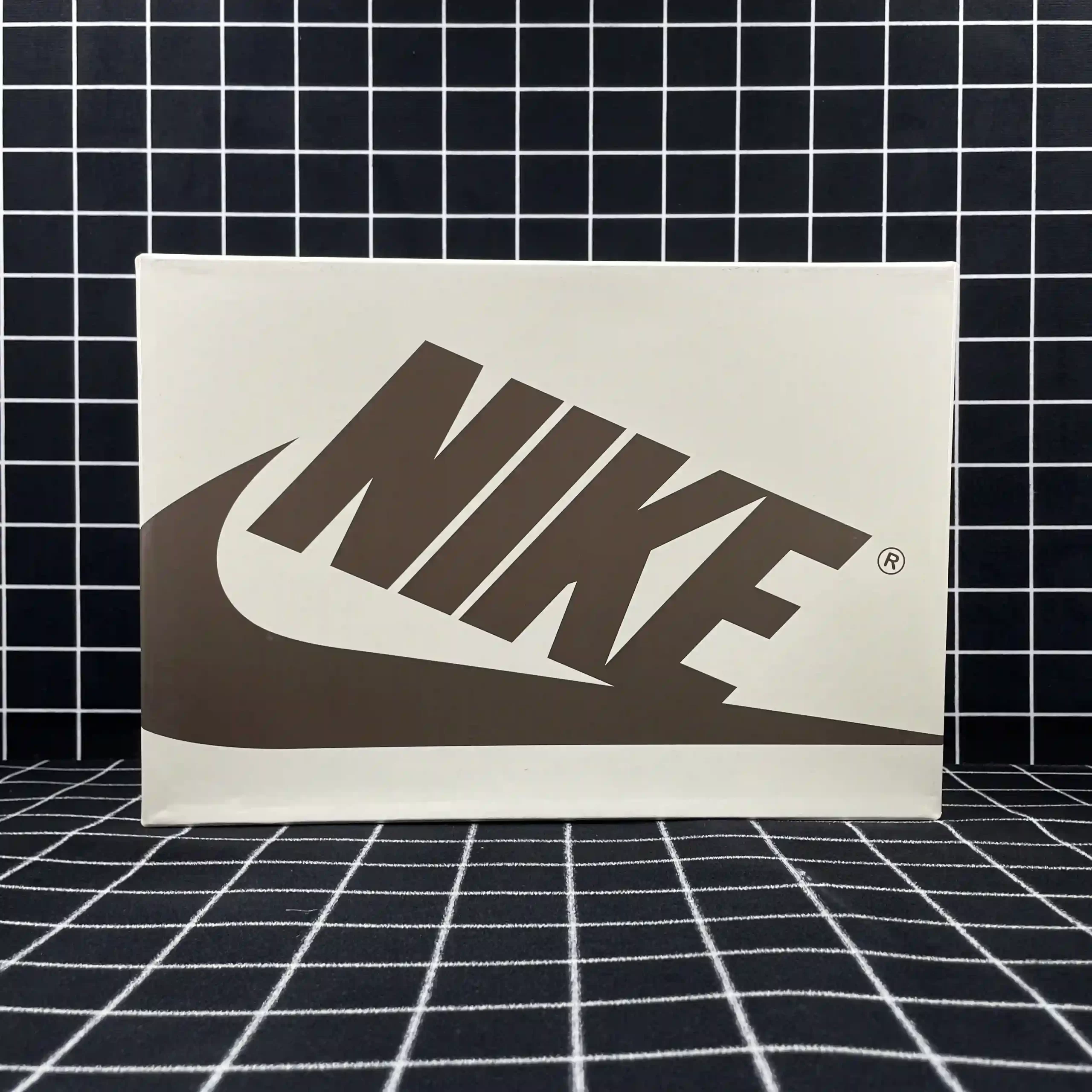 Travis Scott x Air Jordan 1 Low OG Canary Replica