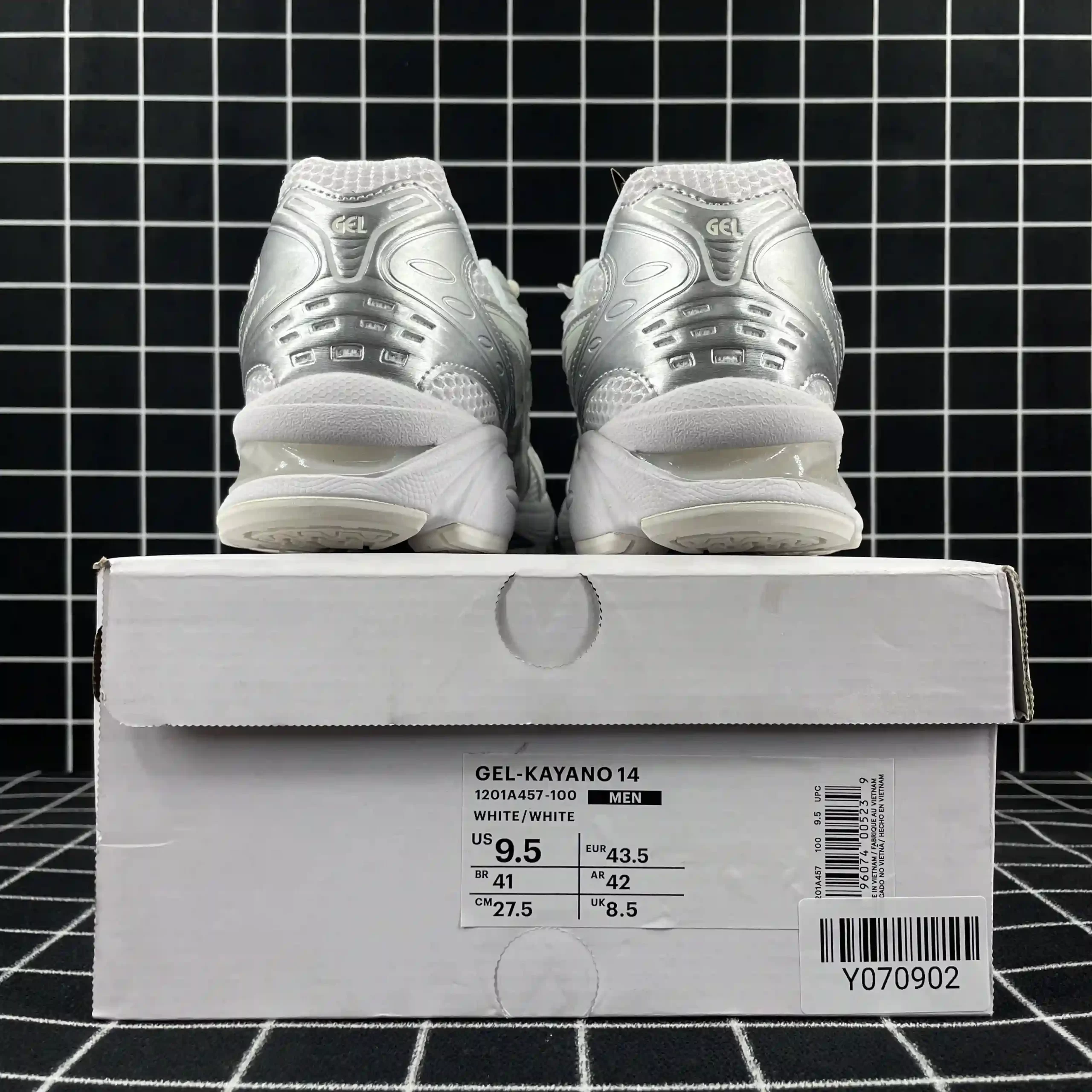 As*ic*s gel-kayano 14 jjjjound silver white