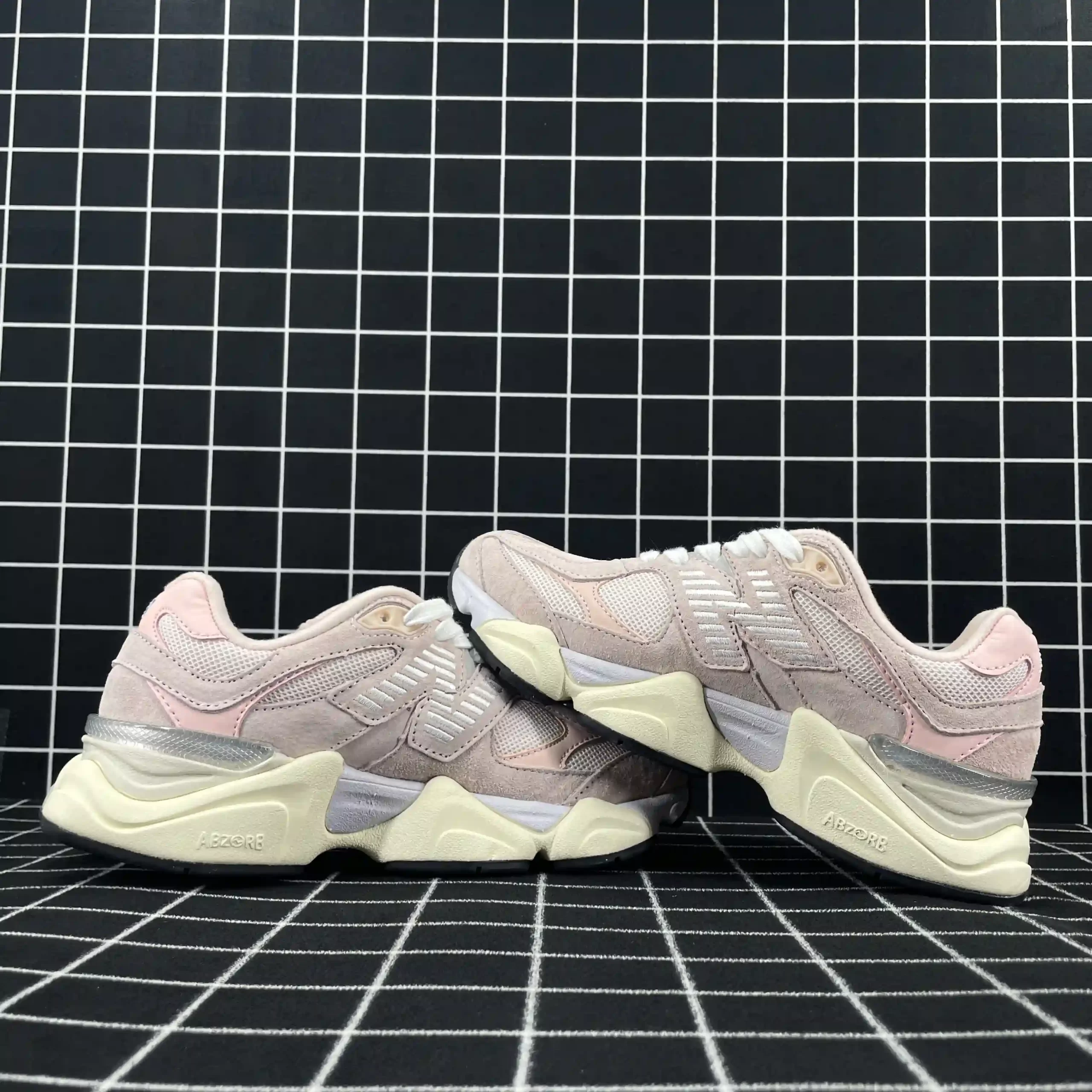 New Balance 9060 Crystal Pink