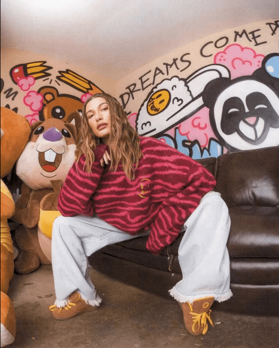 drew autumn winter smiley F**e sweater