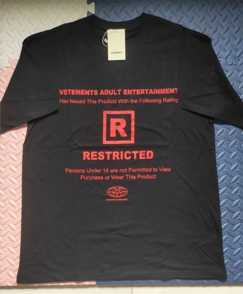 Vetements Letter Print Oversized Tee