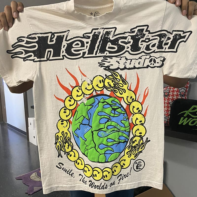 H*lst*r studios globe tee