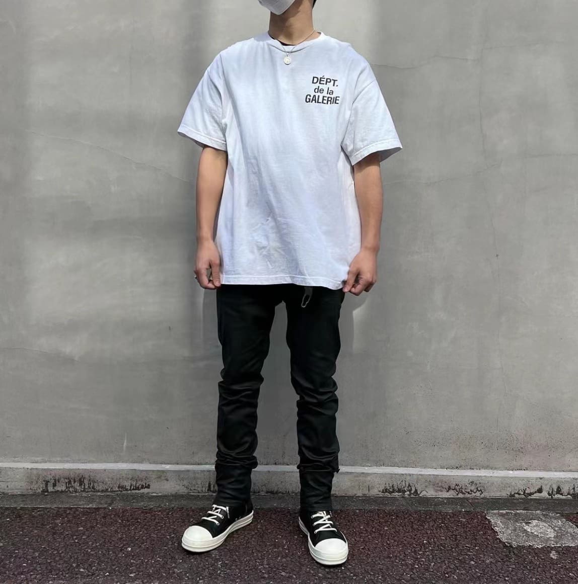 Gallery Dept Vintage Distressed T-Shirt