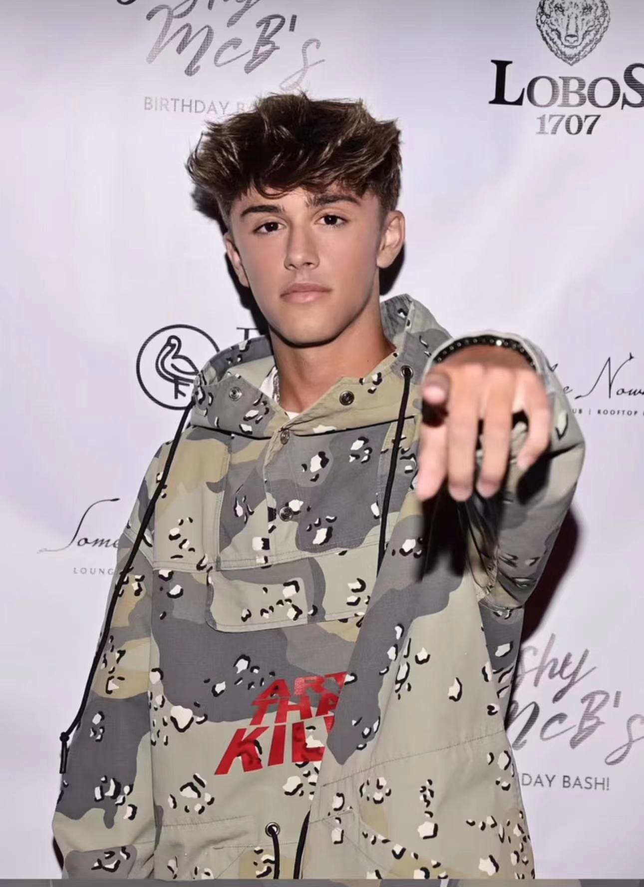 Gallery Dept Atk Desert Camouflage Trench Coat