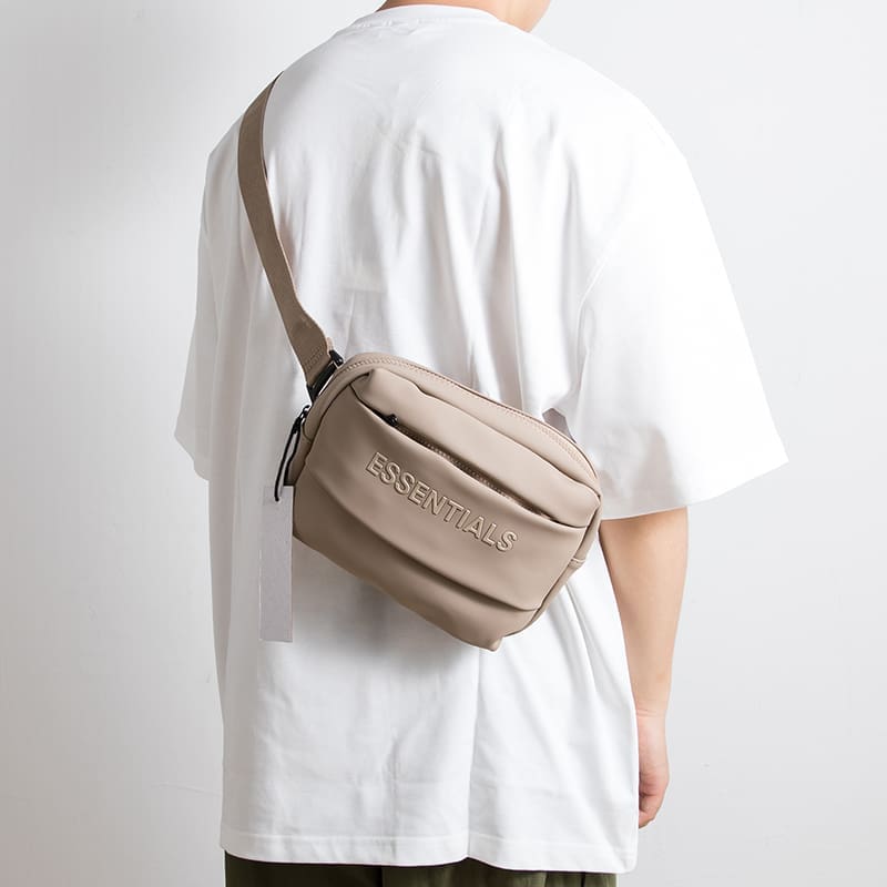 ESSENTIALS Crossbody Bag Solid Color FOG Leather Shoulder Bag for Men and Women