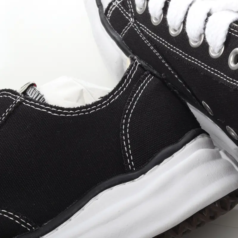 MADNESS Mihara Yasuhiro MMY Soles GUWR