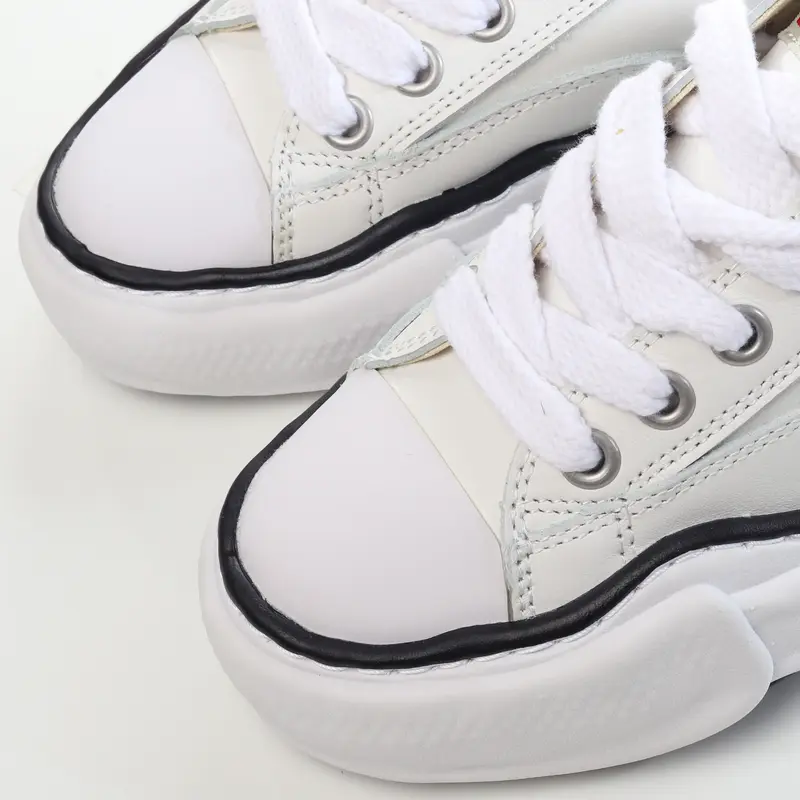 mmy Ma*s*n miharayasuhiro wayne original sole leather low sneaker grwy