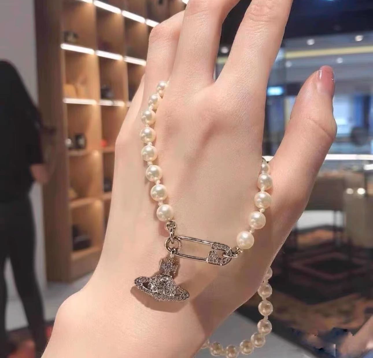 Vivienne Westwood Saturn Pearl Necklace Silver