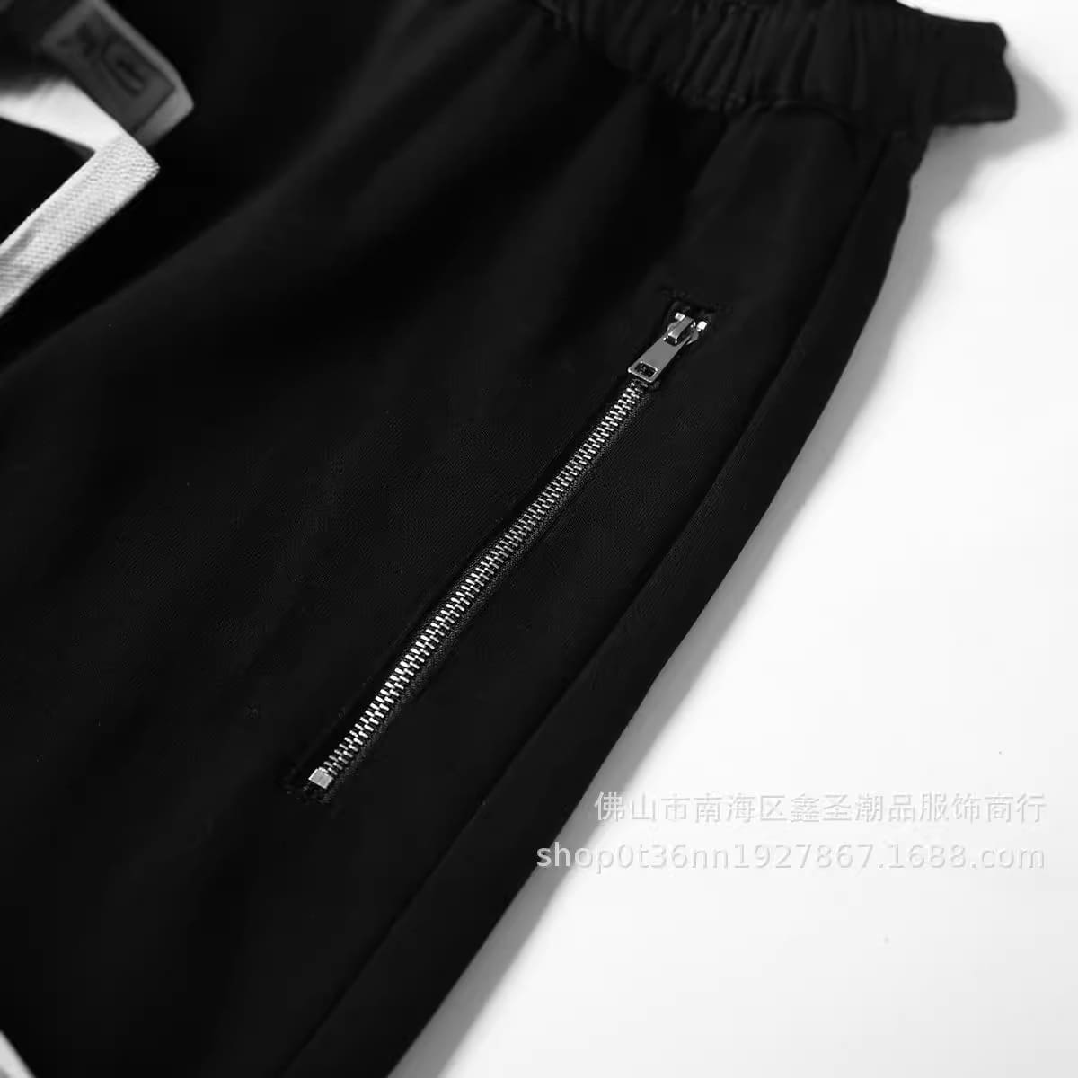 ma*s*n Ma*i*la mm6 digital print embroidered casual shorts