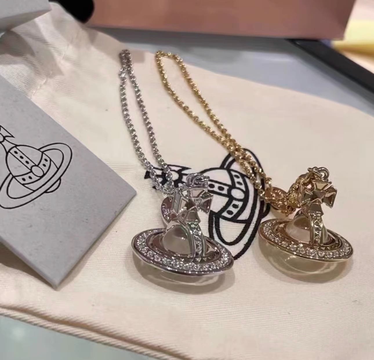 Vivienne Westwood Saturn Pearl Necklace Silver