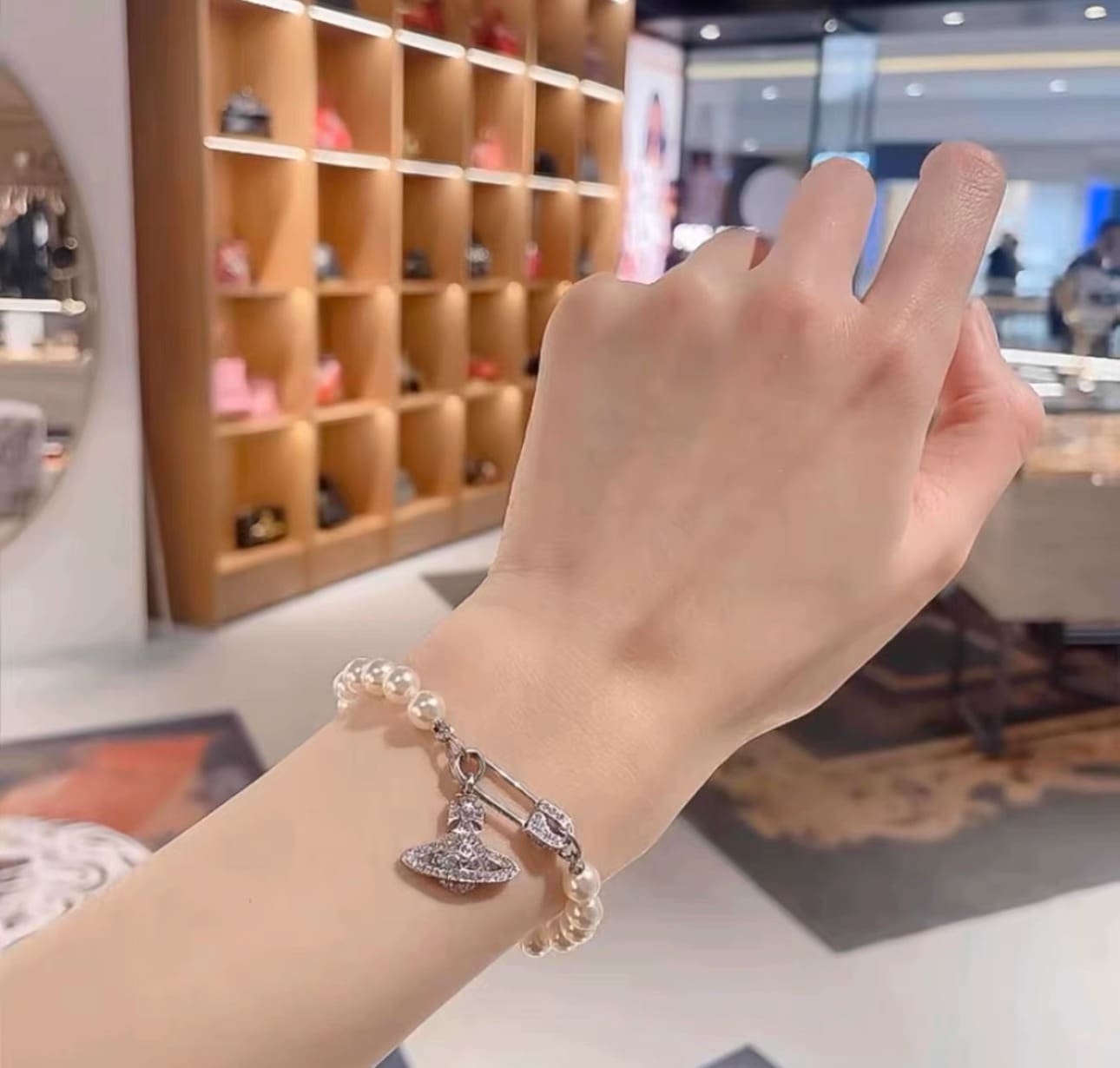 Vivienne Westwood Saturn Pearl Necklace Silver